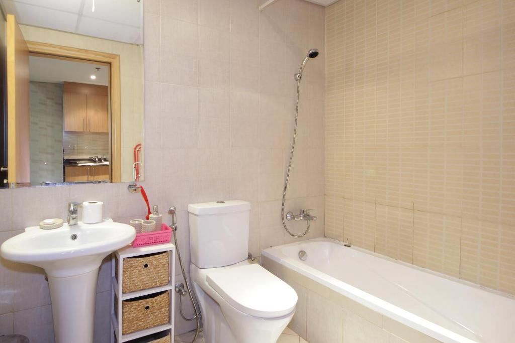 Signature Holiday Homes – Luxury Studio Apartment Al Barsha South Dubai